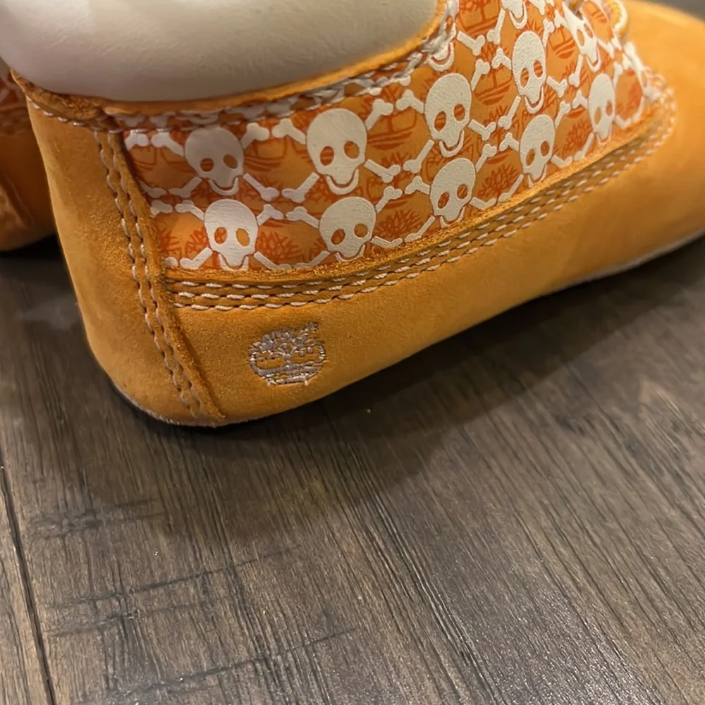 Timberland Naughty Skull Crib Booties Boots Hat Shoes Baby Size 3 Infant 9-12 Mo